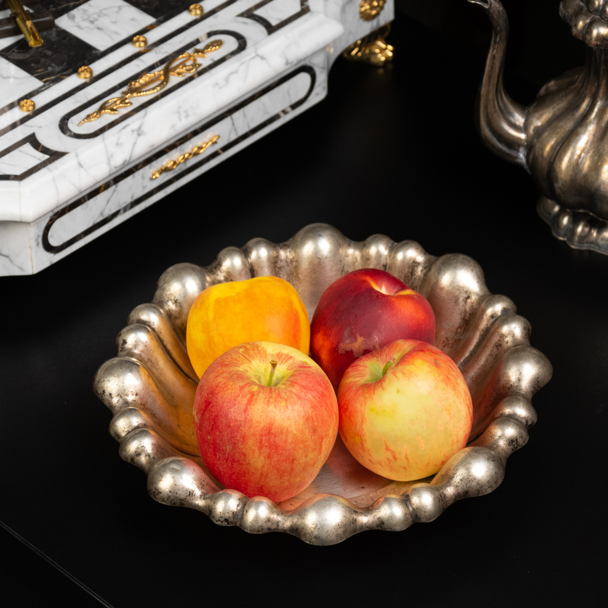 Silver plate "Vivian", 19th century